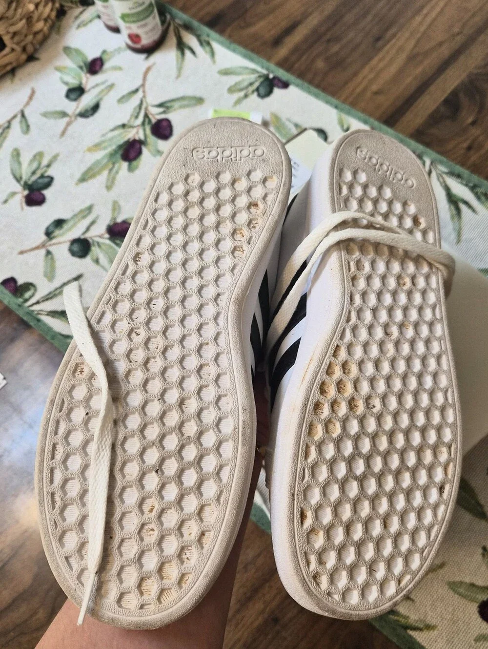 adidas classic low